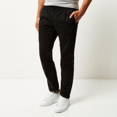 Black slim pleated trousers